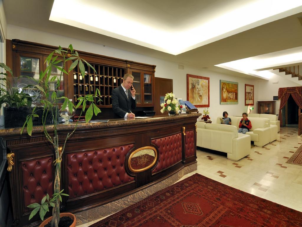 מאטינאטה Villa Scapone מראה חיצוני תמונה